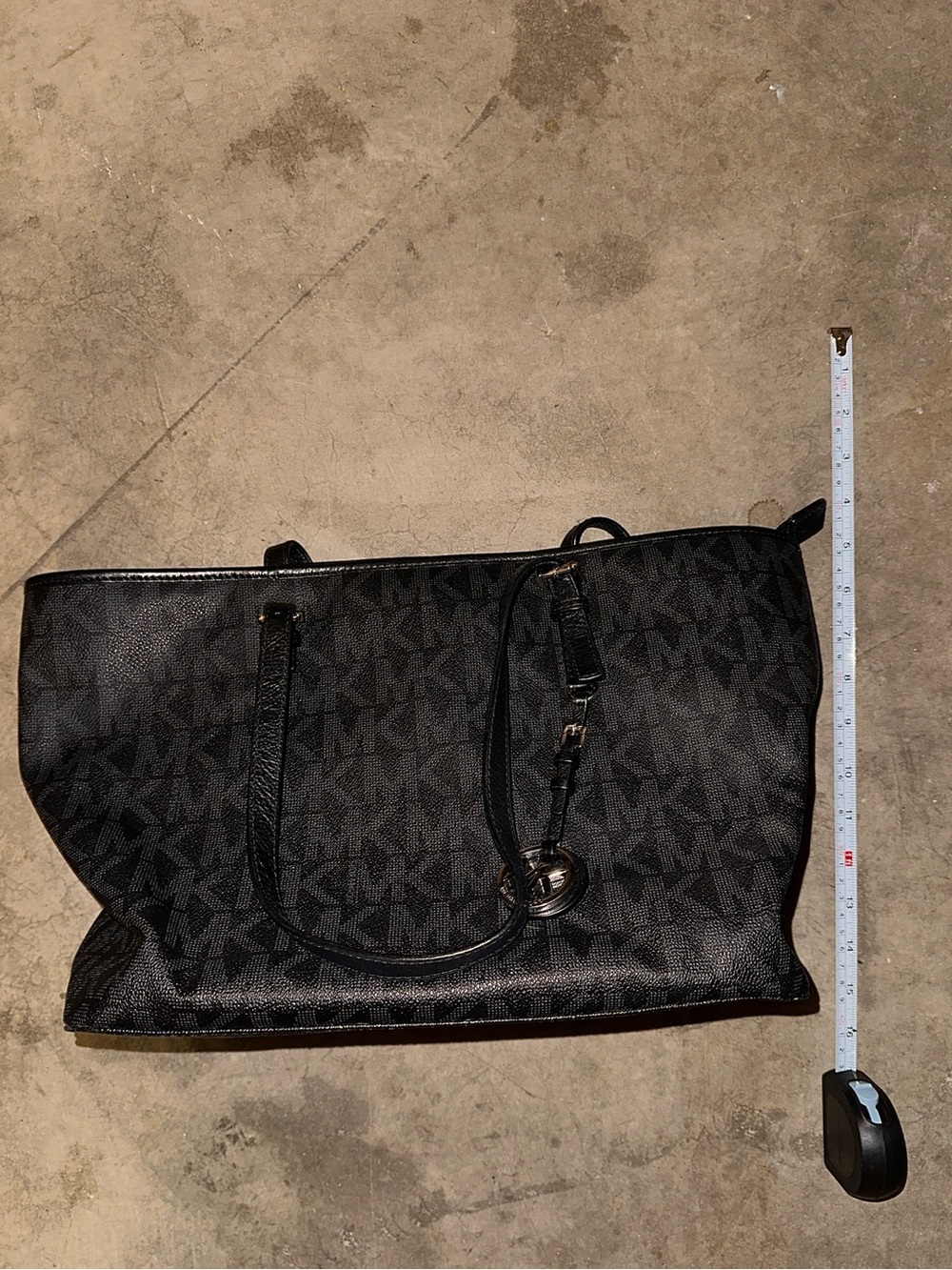 Black Michael Kors MK Signature Monogram Tote Bag - Picture 1 of 3